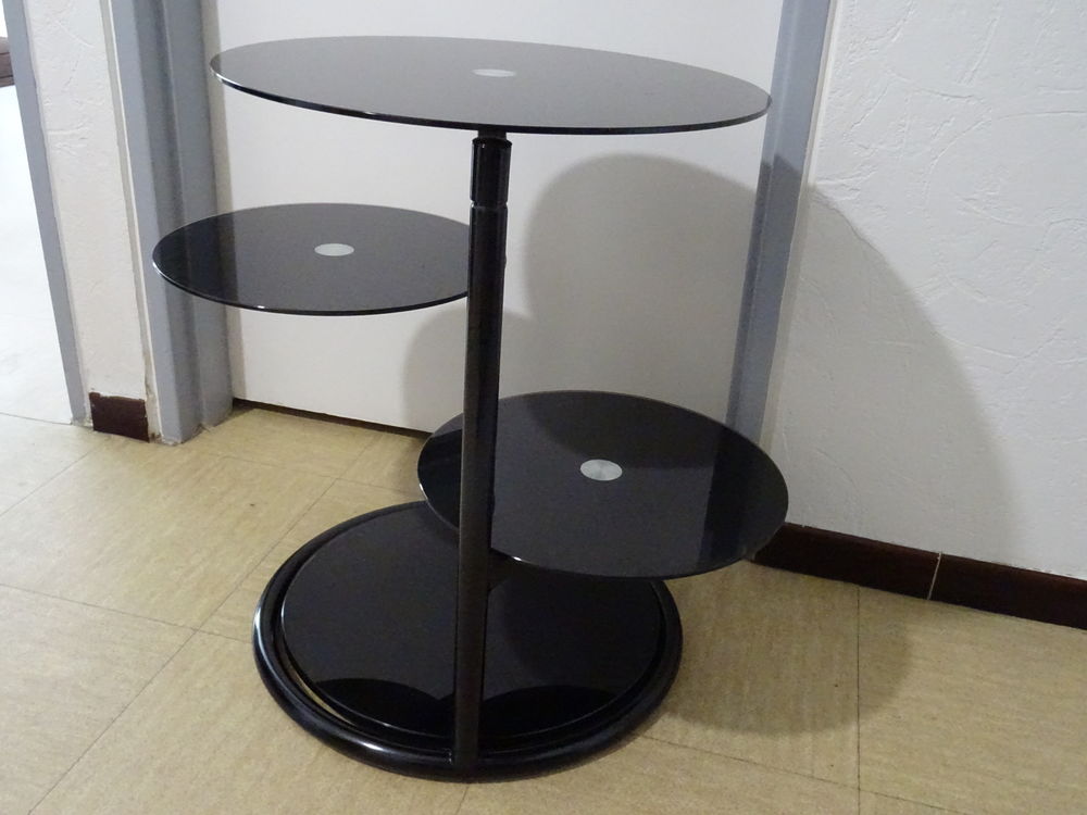 Petite table en verre ronde Meubles