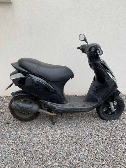 Scooter PIAGGIO 2012 occasion Montaigu 85600
