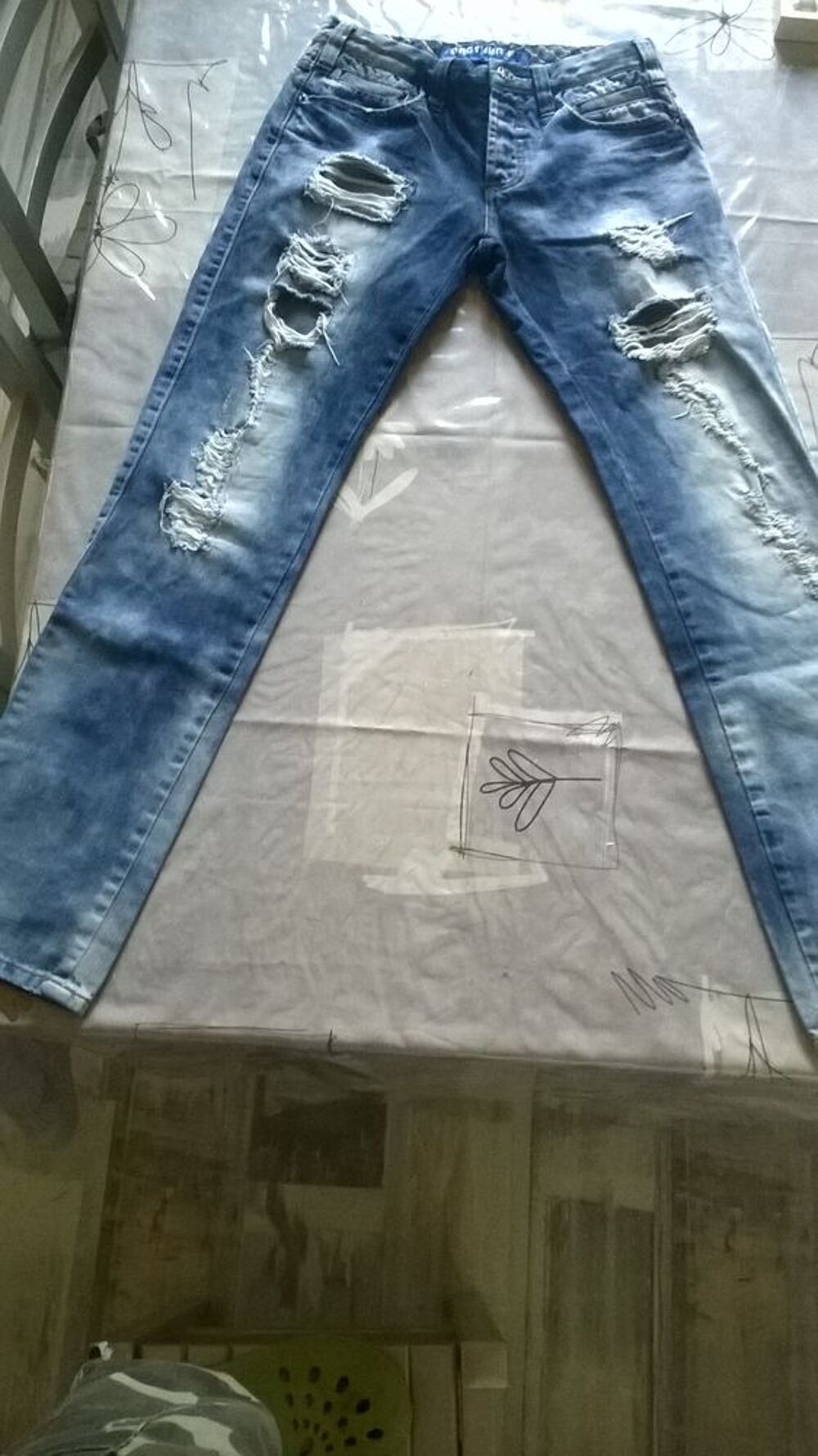 Jeans brother-f 
Super &eacute;tat et propre lav&eacute;
Vêtements