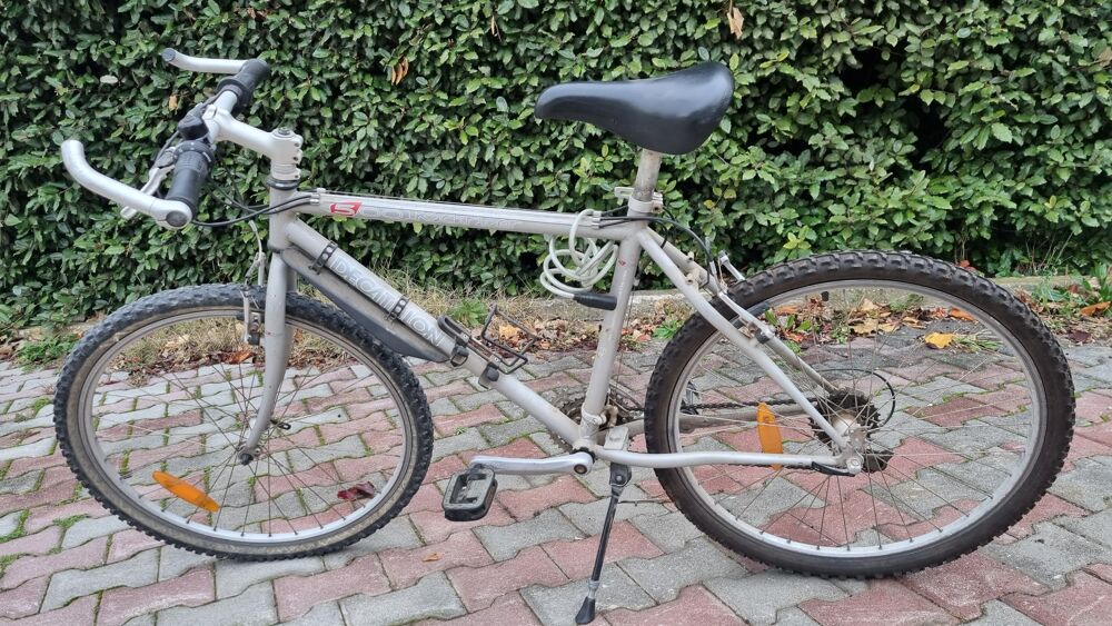 VELO ROCKRIDER 500 TRES BON ETAT Jeux / jouets