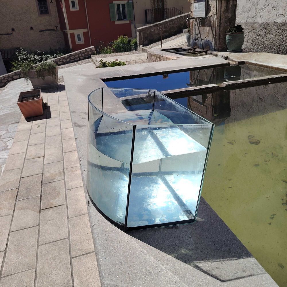 AQUARIUM &agrave;€ POISSON OU VIVARIUM Décoration