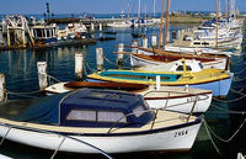   VENTE & LOCATION DE BATEAUX STATION BALNÉAIRE DE GIRONDE 