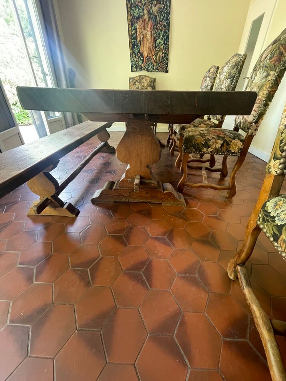 Table monast&egrave;re Meubles