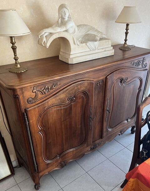 Meubles anciens de style en très bon état général 300 Bayonne (64)