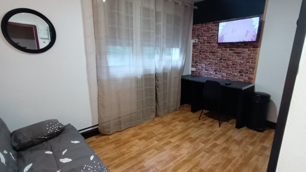 Location Appartement APPARTEMENT MEUBLE Pontaumur