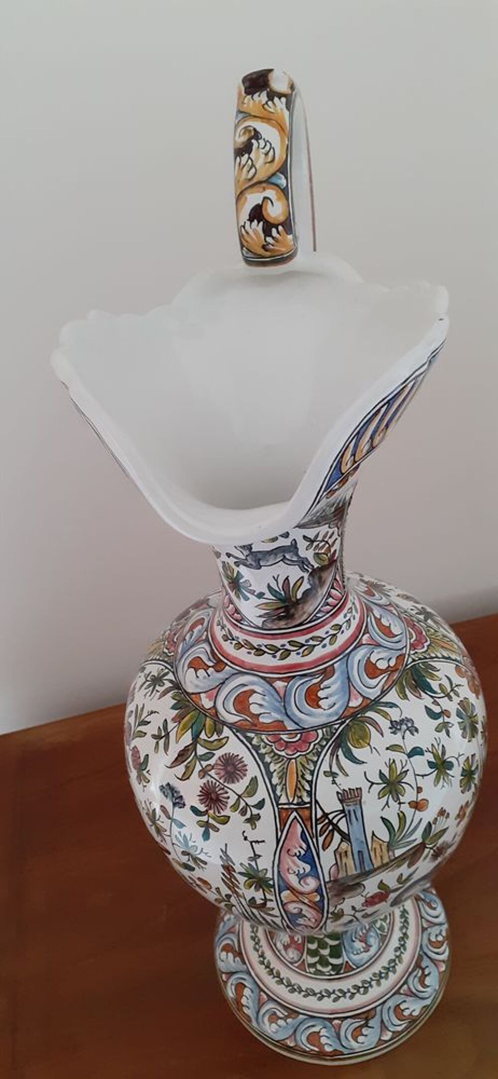 Tr&egrave;s jolie vase Portugais. Comme neuf. Décoration
