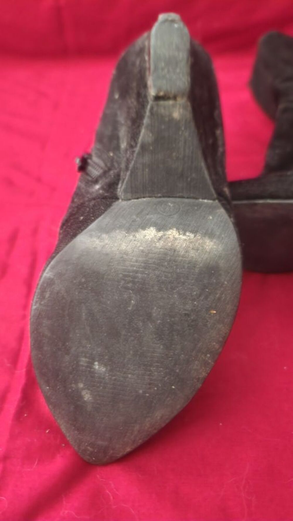 Boots BATA en daim noir ? Taille 36 ? bon &eacute;tat Chaussures