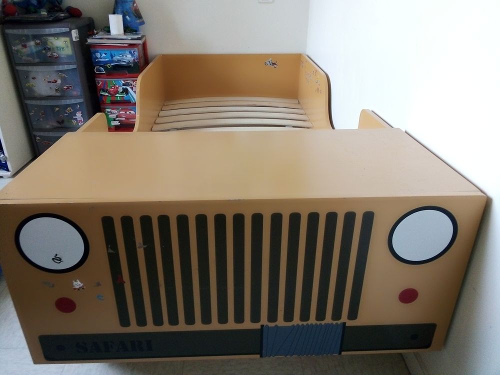 LIT ENFANT AUTO JEEP SAFARI AVEC SOMMIER Mobilier enfants