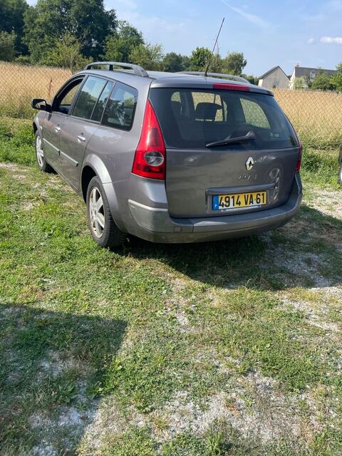 Renault M&eacute;gane II Estate M&eacute;gane Estate 1.5 dCi 100 Confort Authentique 2005 occasion Durtal 49430