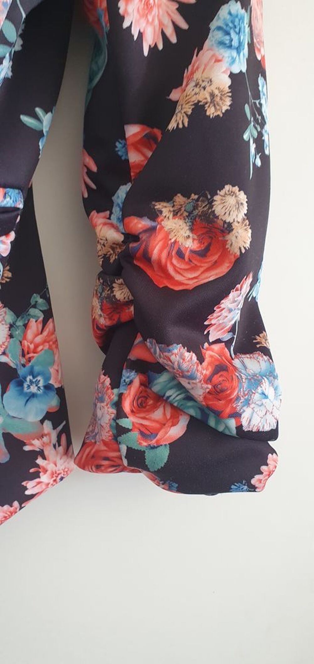 Veste fleurie Vêtements