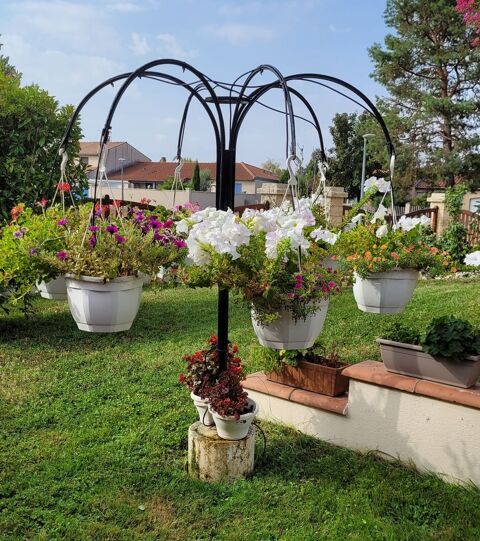 SUSPENSION EN FER
Lavaur (81)