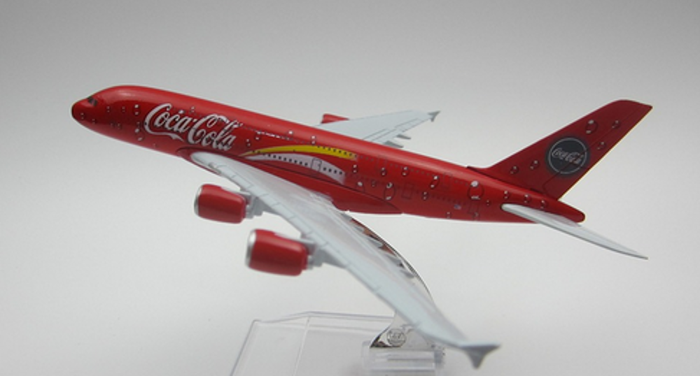 Avion de la marque Coca Cola, collector 