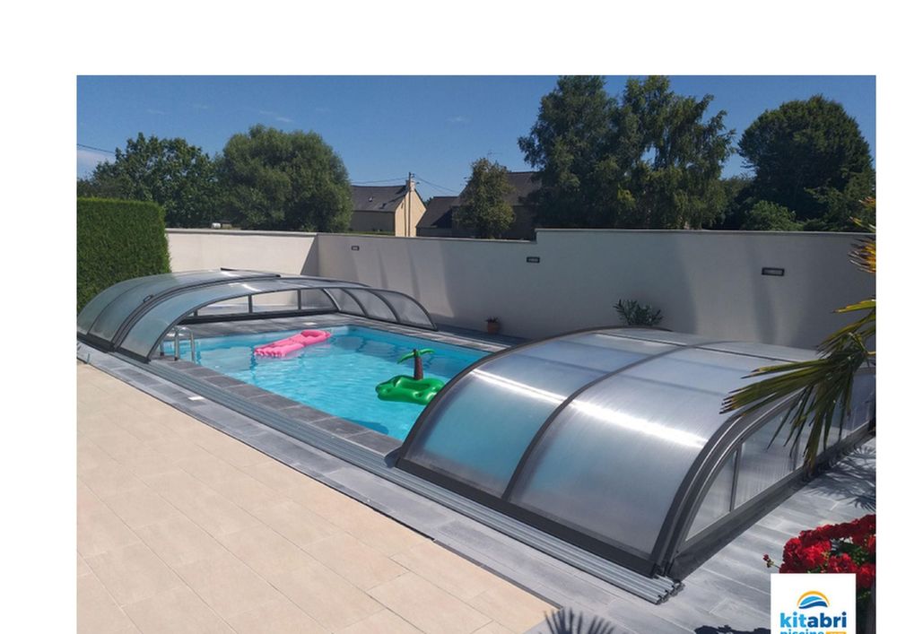 ABRI PISCINE NEUF coulissant 8,60 x 4,75?Prix 6900 � Sports