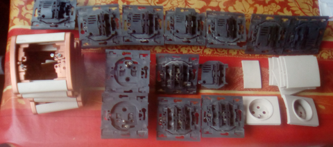 Prises, interrupteurs Legrand Sagane 4 Beauchamp (95)