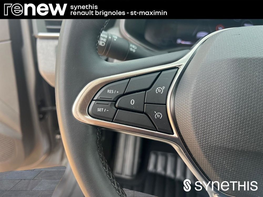 Clio V Clio E-Tech full hybrid 145 Evolution 2025 occasion 83170 Brignoles