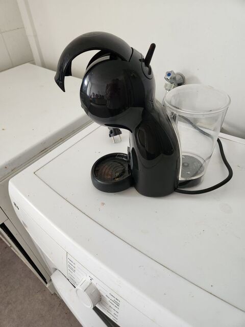 Cafeti�res a  dossette Dolce gusto nescaf�  20 Bagn�res-de-Bigorre (65)