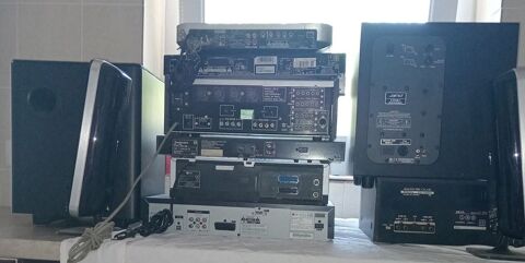 lot ampli lecteur k7 lecteur vhs enceintes subwoofer lecteur Bédarieux (34)