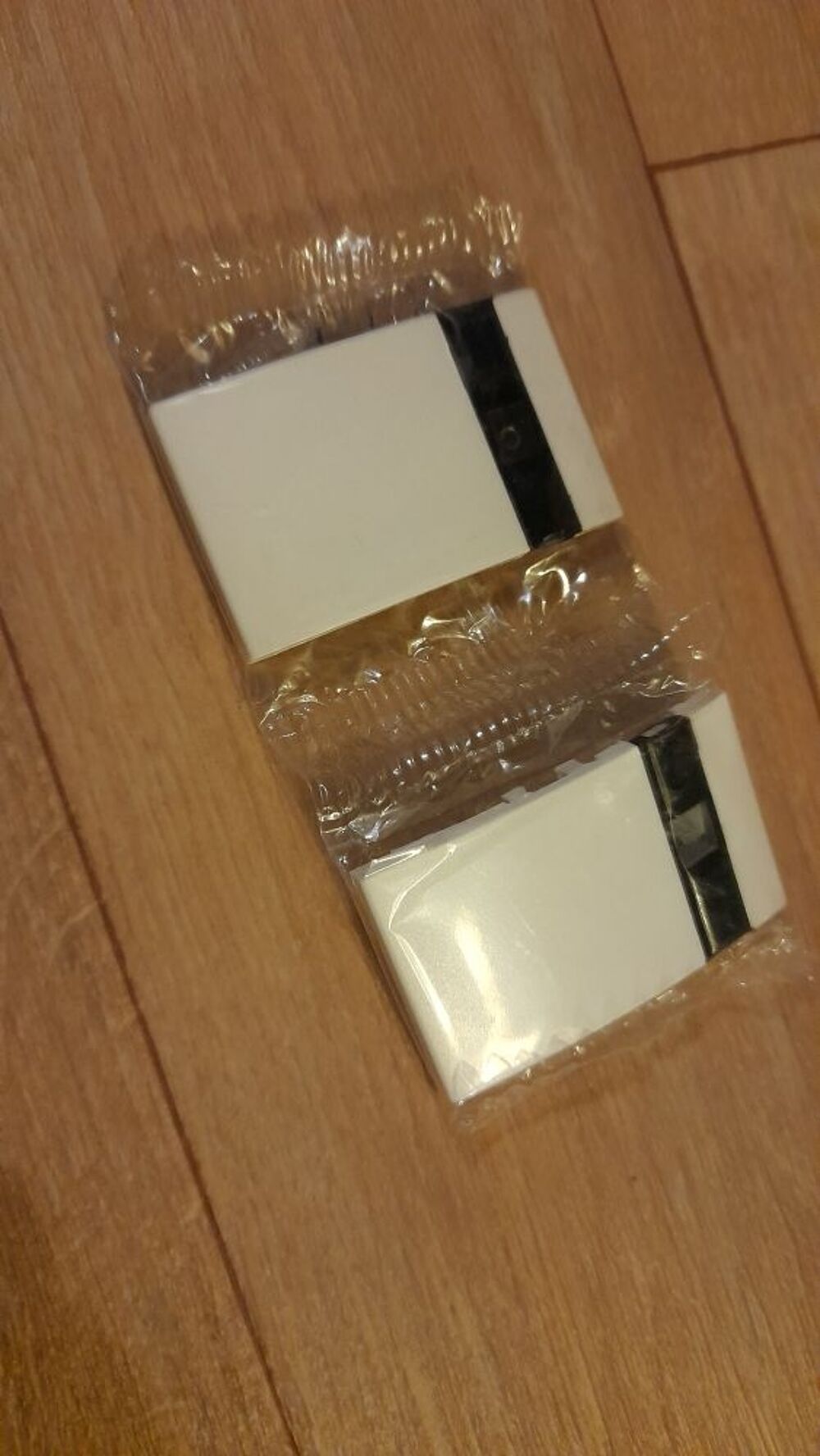 double touches a voyant legrand sagane SILEX neuve Bricolage