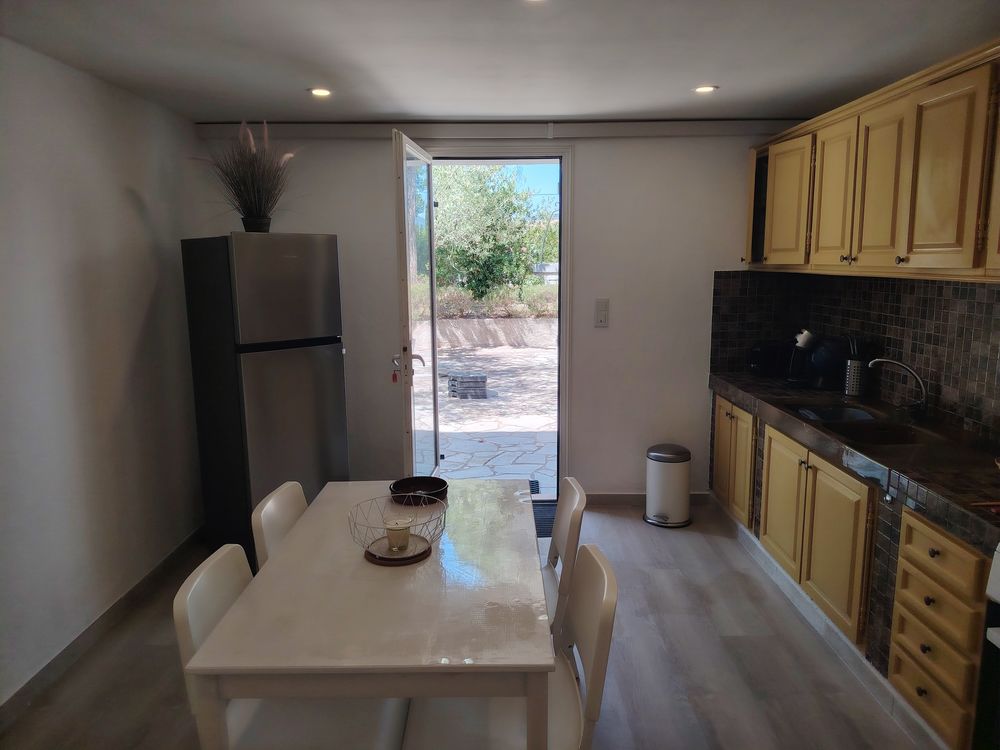   Au calme à proximité Plages et Randonnées Provence-Alpes-Côte d'Azur, Puget-sur-Argens (83480)