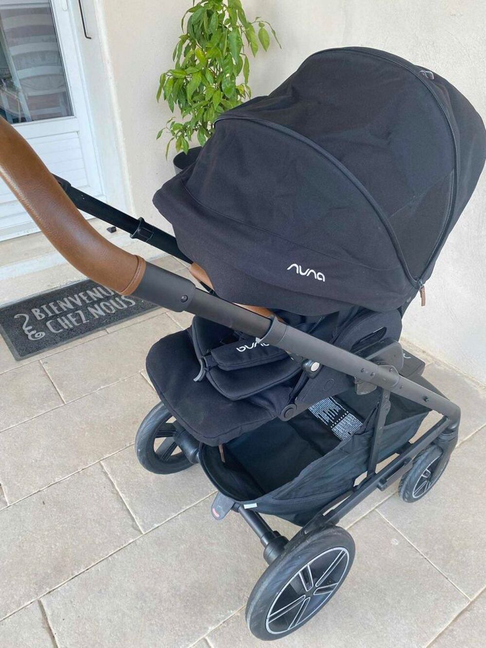 POUSSETTE NUNA Puériculture