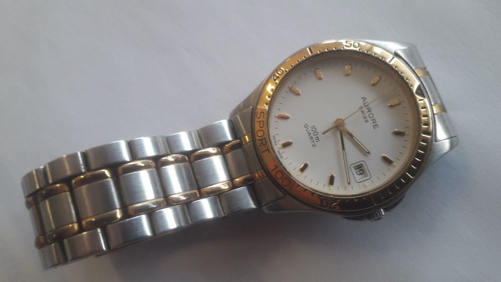 MONTRE AURORE EN PARFAIT ETAT Bijoux et montres