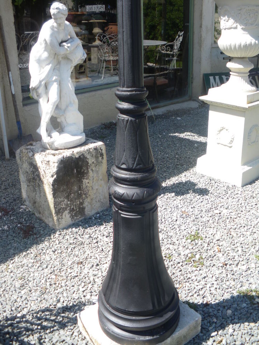 Lampadaire en fonte D�coration