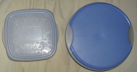 Lot de 6 bo�tes plastiques micro-ondes et cong�lation.
NEUVE 50 Montreuil (93)