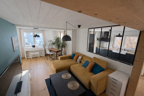   Maison coup de coeur, Vue montagnes & Suisse  Maison - 5 pi�ce(s) - 112 m�