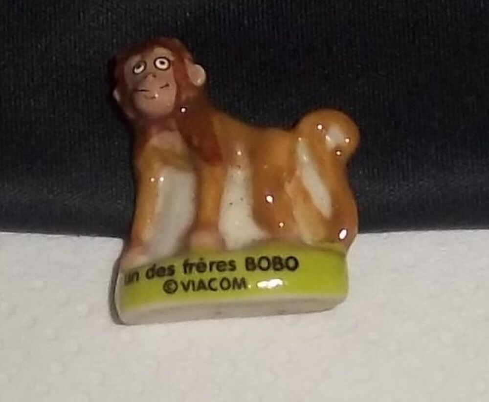 Feve Disney un des freres Bobo Dora 