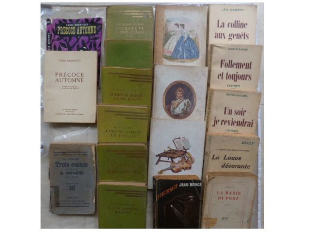ANCIENS livres, cartes postales, photos, ... Livres et BD
