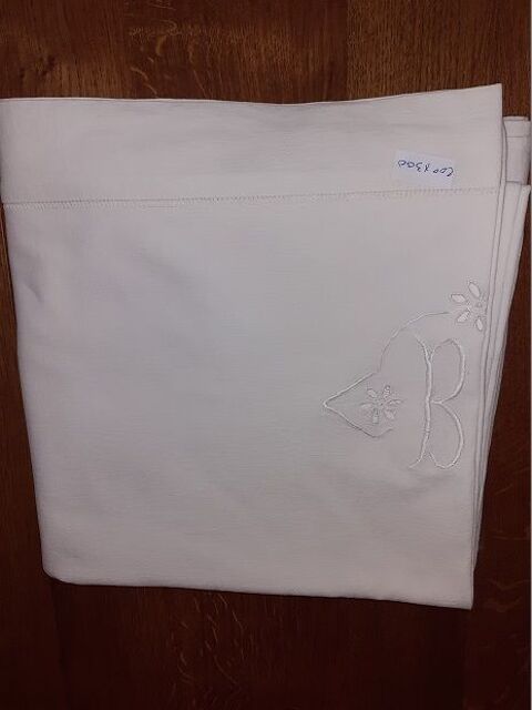 Drap Ancien Brodé 25 Alès (30)