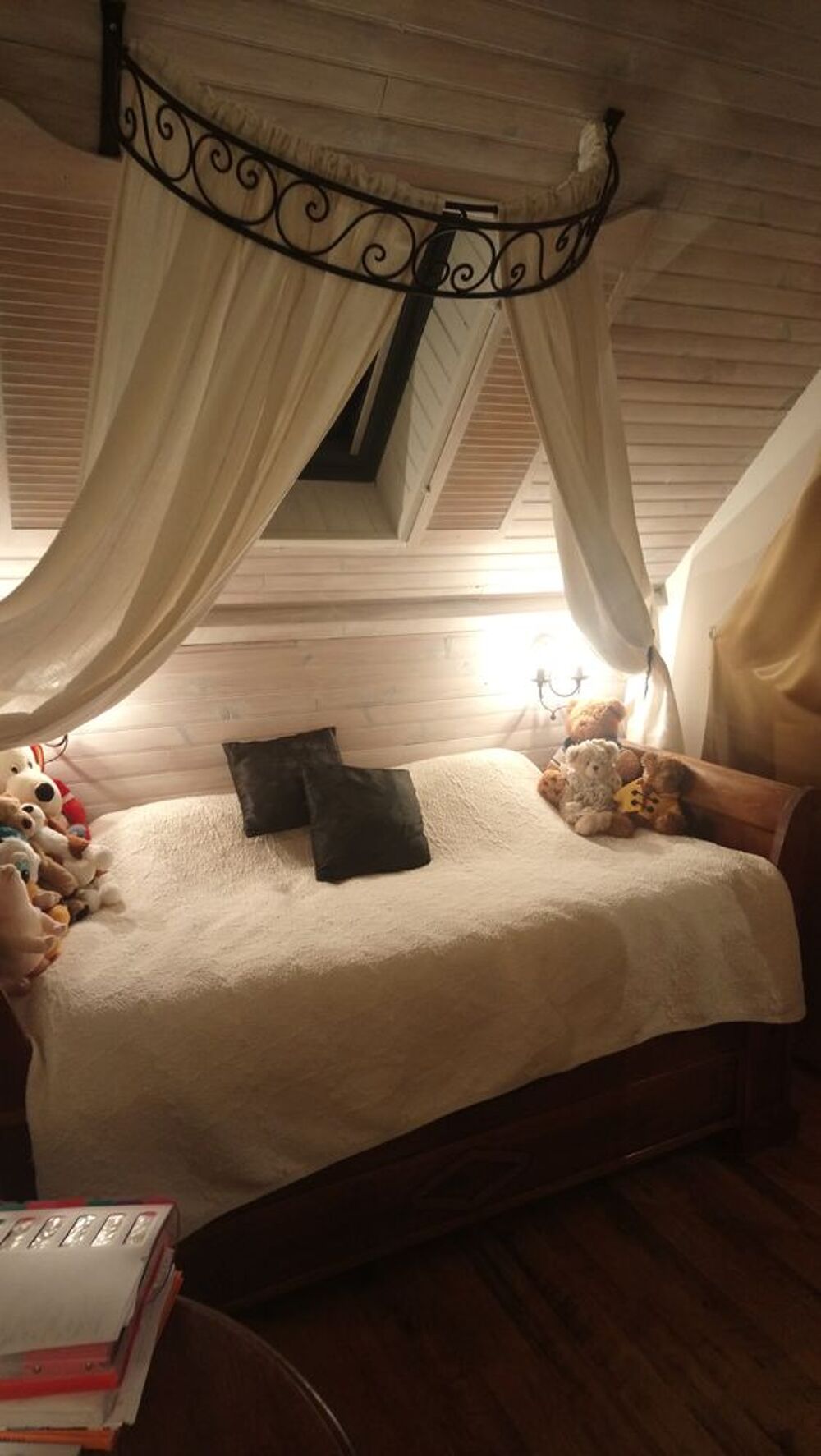 Lit ancien 1 personne Meubles