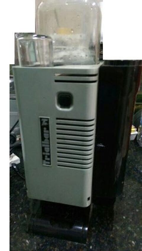 Machine � caf� Trialbar : pi�ces d�tach�es 20 Beauchamp (95)
