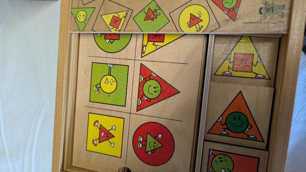 Jeux p&eacute;dagogiques en bois Jeux / jouets