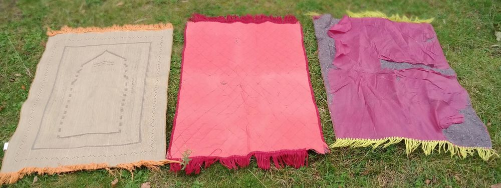 3 tapis de pri&egrave;re Décoration