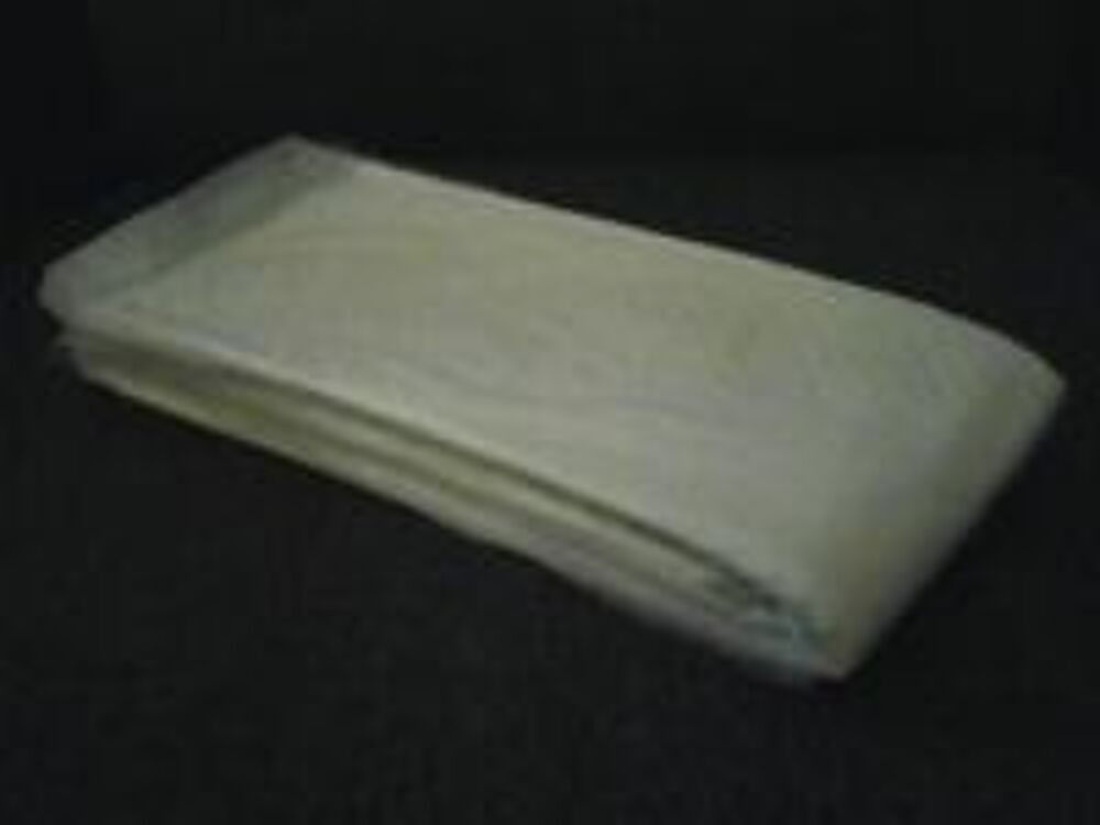 20 al&egrave;ses jetables 60x90 cm + 5 matelas &agrave; langer 60x60 cm Pu�riculture