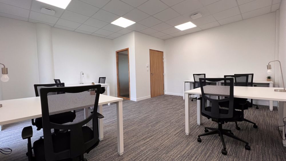   Espace de travail privé personnalisé en fonction des besoins uniques de votre entreprise à Poitiers, Futuroscope  