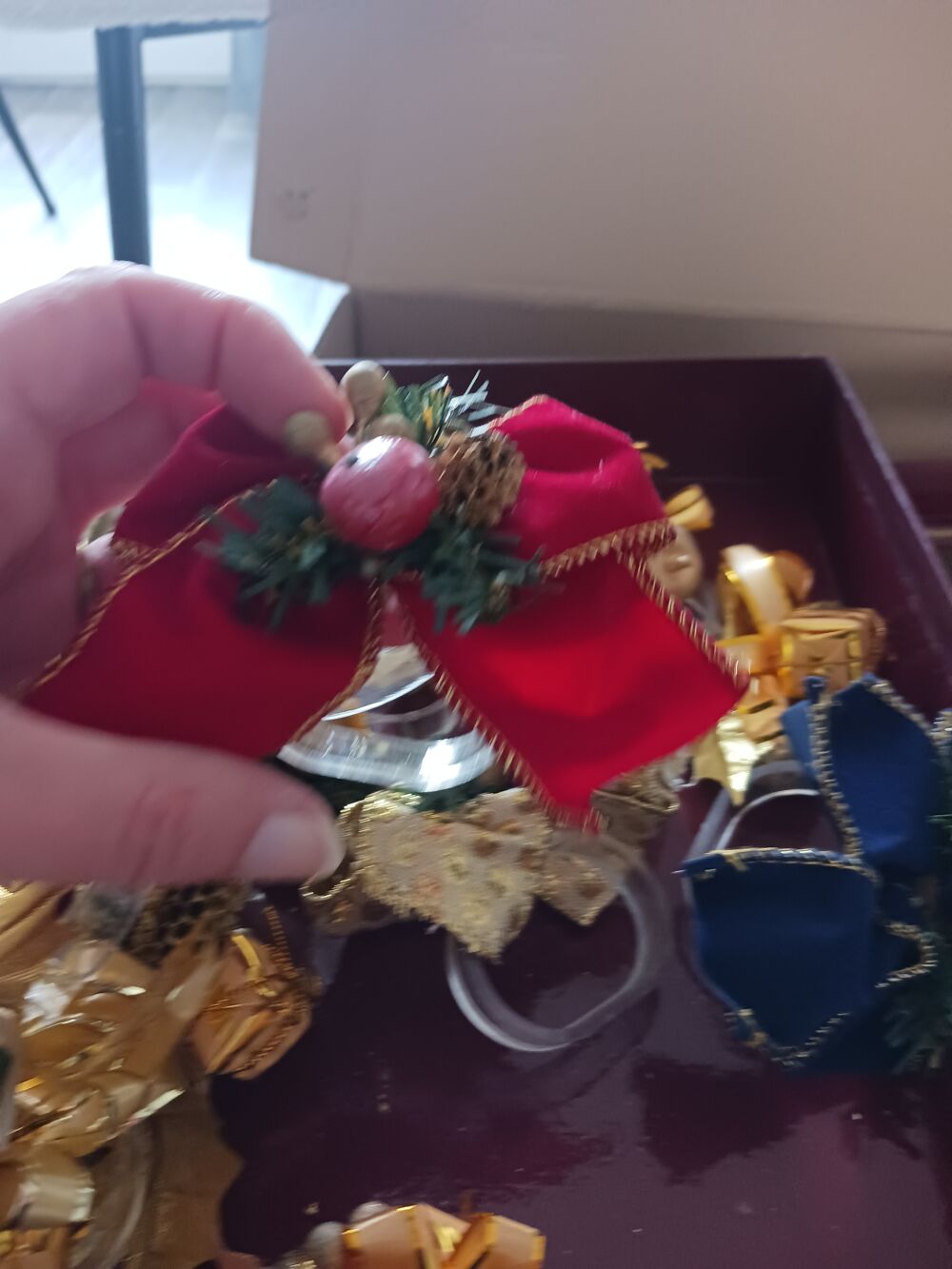 D&eacute;corations de No&euml;l - Lot vari&eacute; or et rouge 
