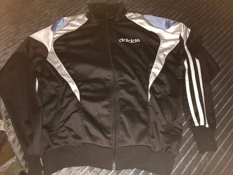 veste de jogging noire  14 Ans 8 Saint-Genis-Laval (69)