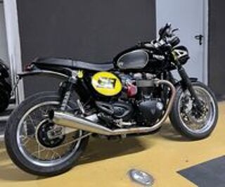 TRIUMPH 2020 occasion 30540 Milhaud