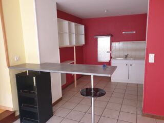  Appartement à louer 4 pièces 69 m²