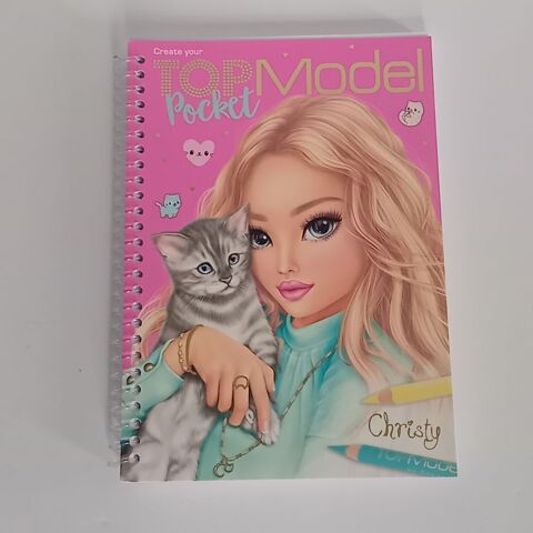 Top Model - Livre de poche - Christy, 120 pages de créations 4 Saumur (49)