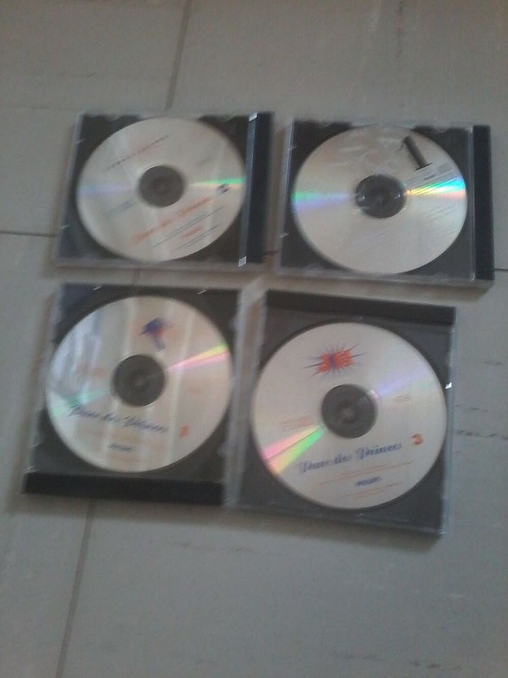 Lots 4 cd Johnny Hallyday originaux ou unit&eacute; 10e CD et vinyles