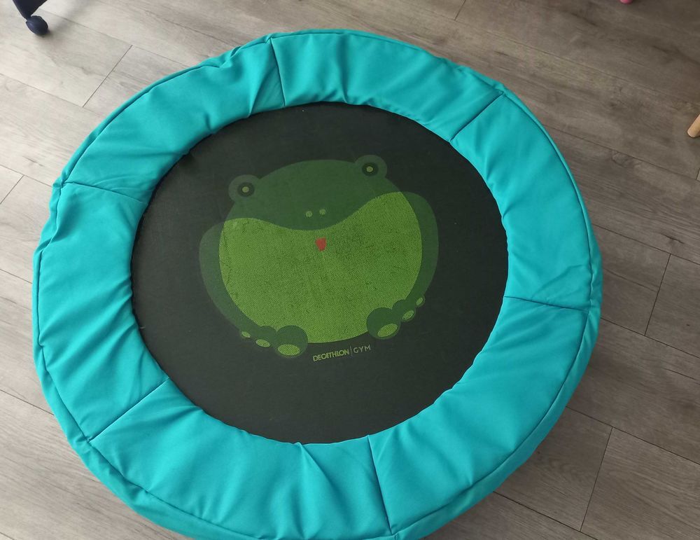 trampoline d interieur ou d exterieur Sports