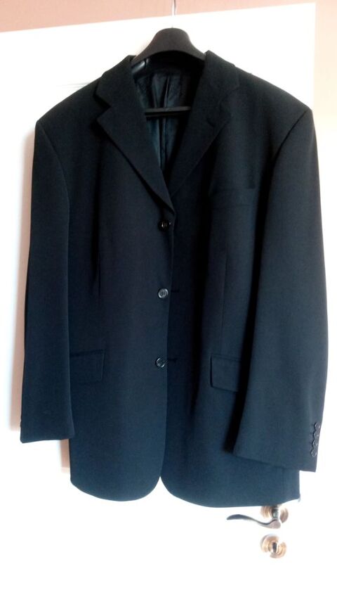 Costume homme  trs bon tat 15 Biot (06)