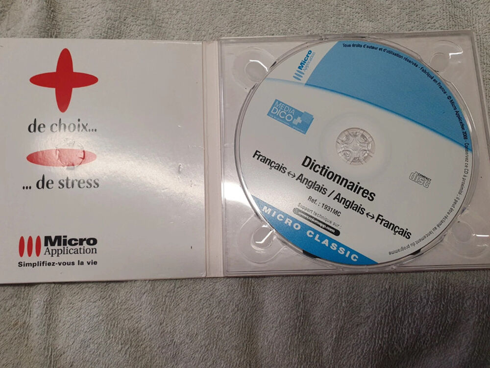 Cd rom - dictionnaire anglais Consoles et jeux vidéos