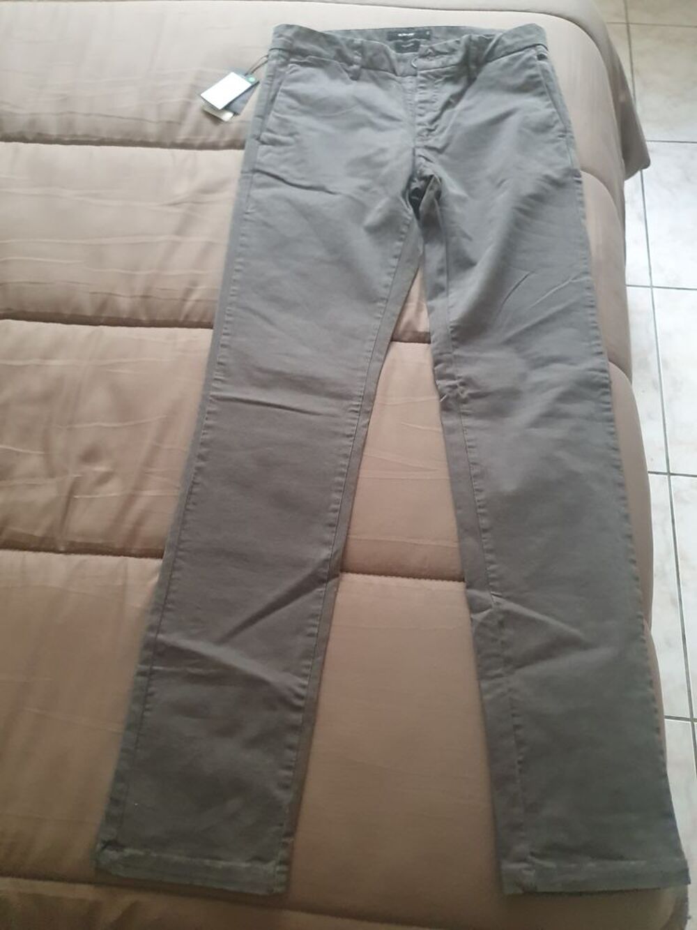Pantalon &eacute;l&eacute;gant de la marque Burton of London Vêtements