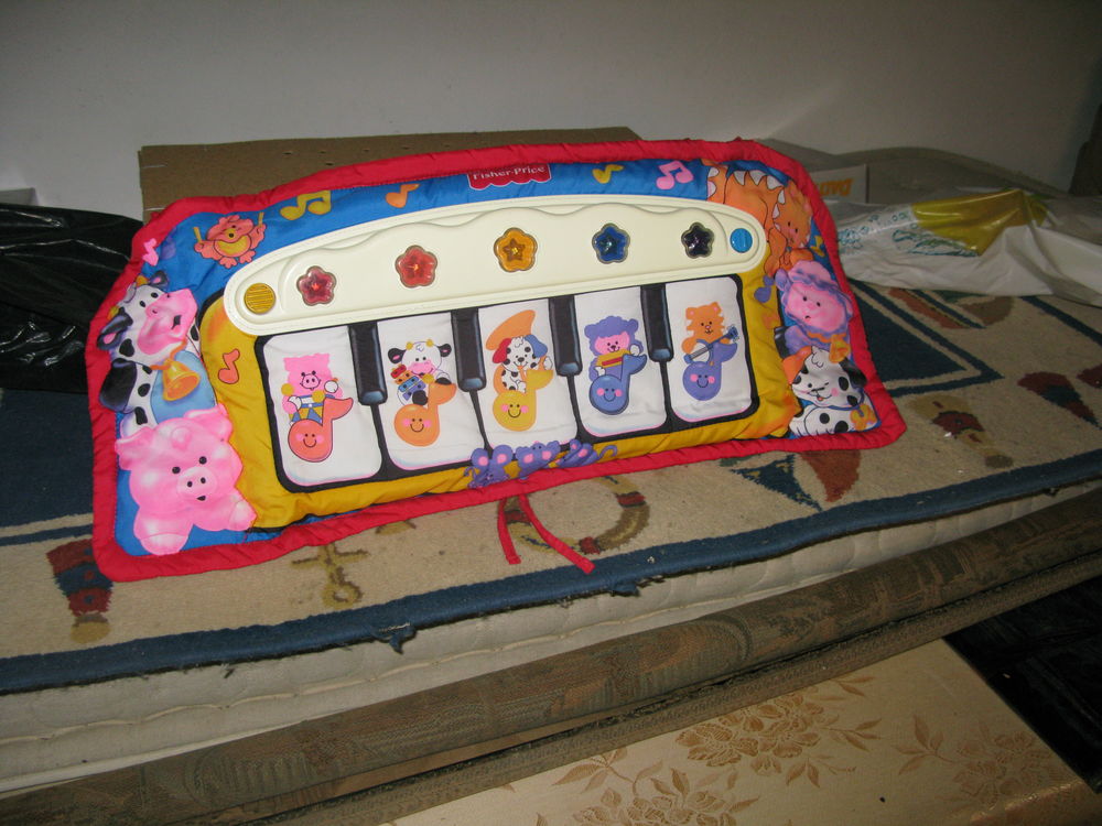 tapis musical. Jeux / jouets