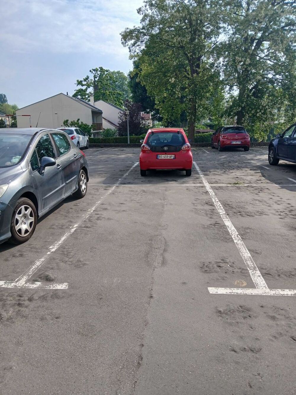 Location Parking/Garage Place de parking sécurisée - 95290 L'Isle-Adam L'isle-adam