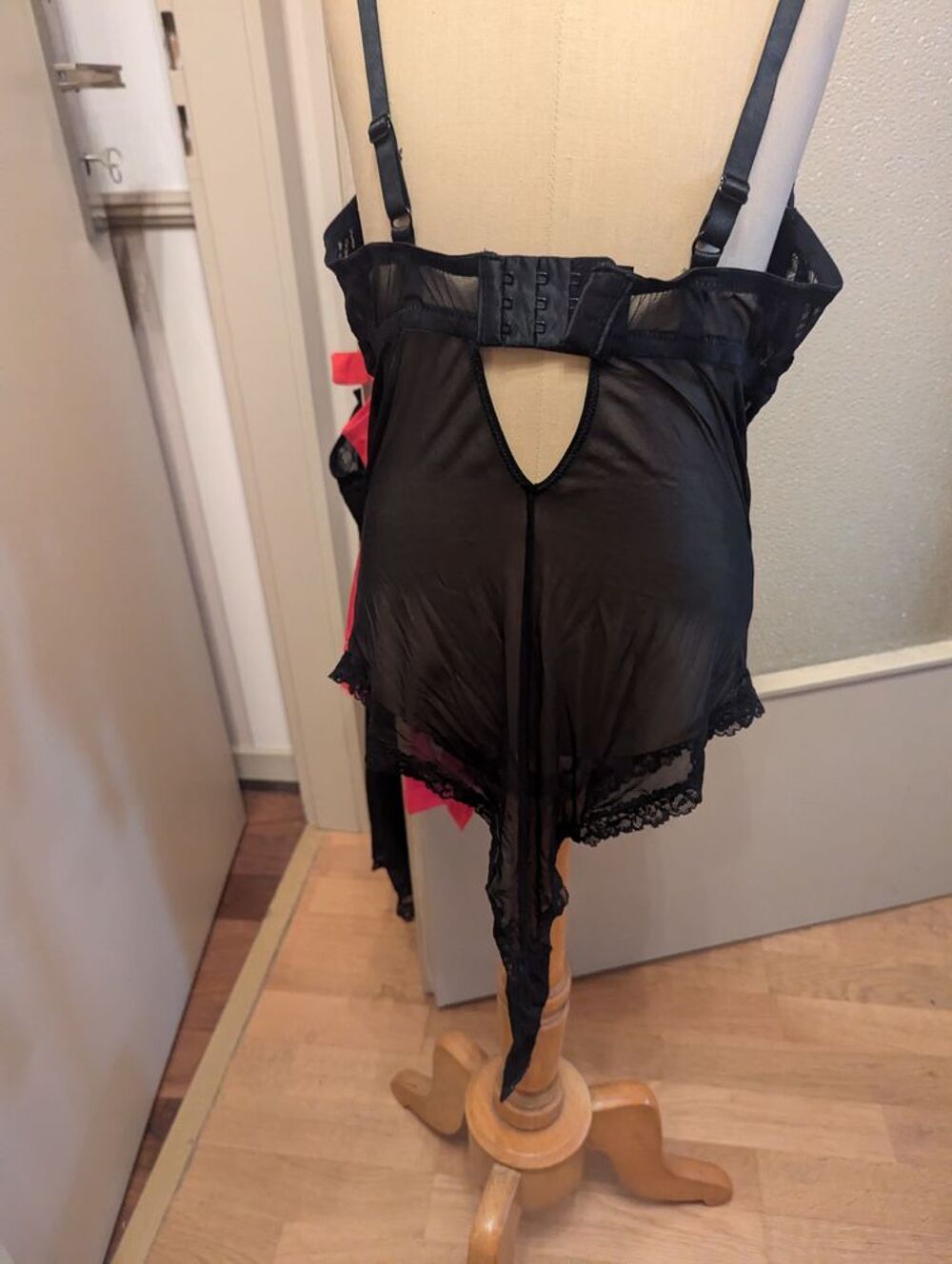 Body noir en dentelle Vêtements